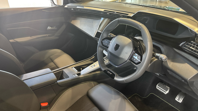 Peugeot 308 1.2 Hybrid 145 GT Premium 5dr e-DSC6 Petrol Hatchback - Image 11